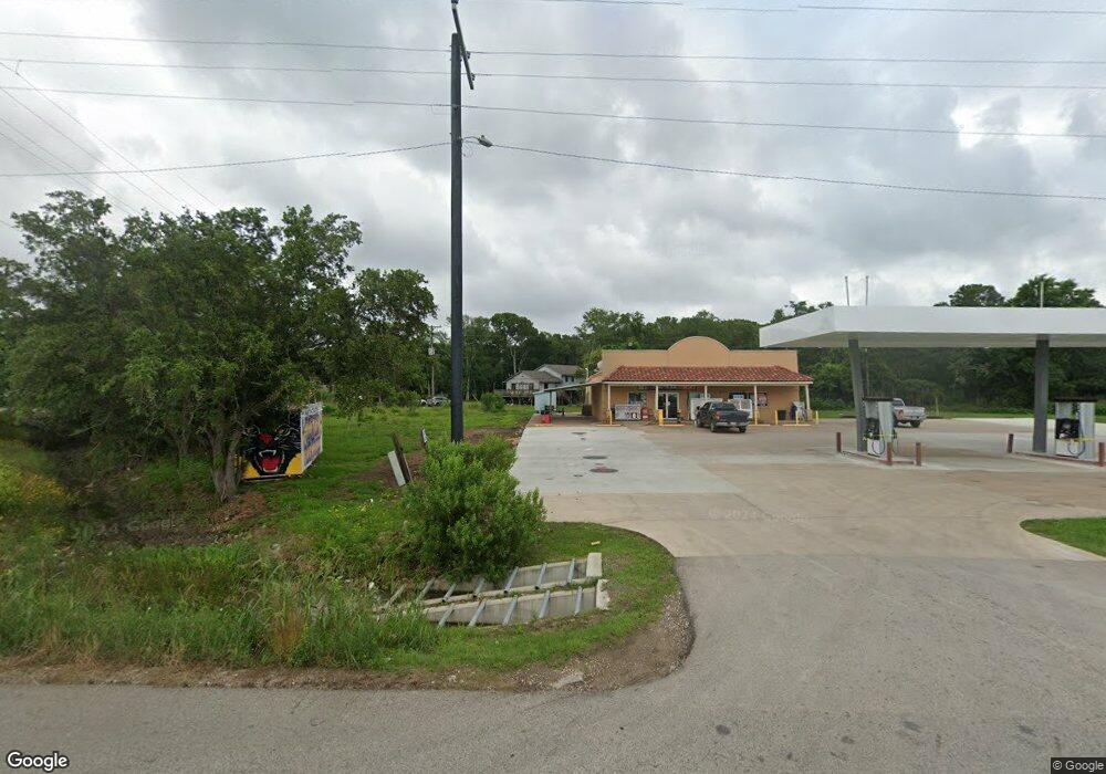 4047 Fm 2611 Rd unit 2, Brazoria, TX 77422 - photo 1