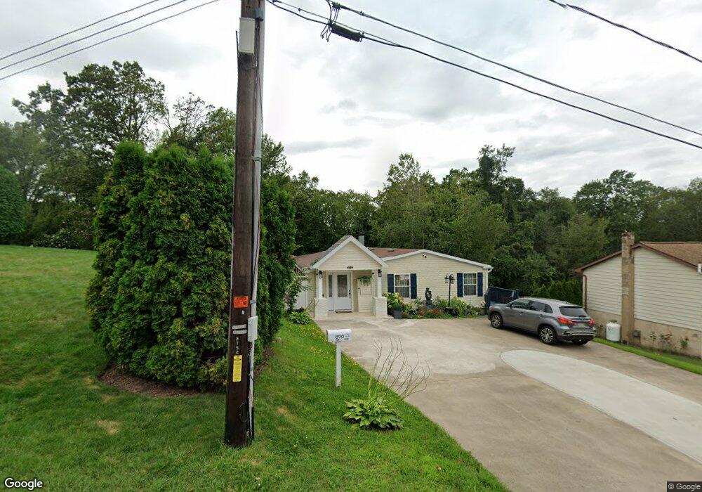 890 Seybert St, Hazleton, PA 18201 - photo 1