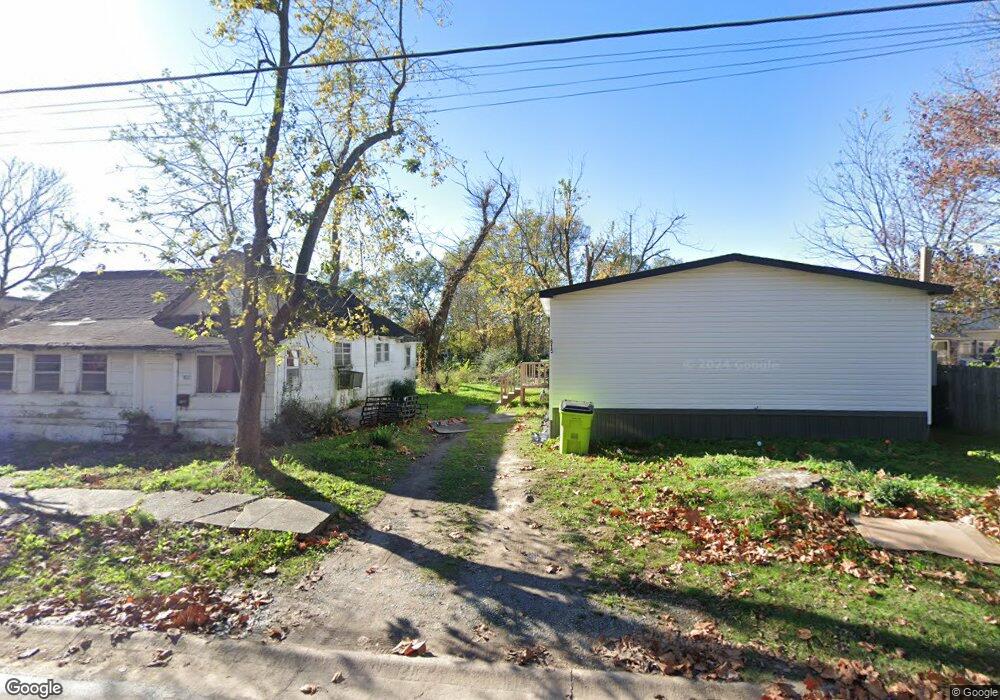 615 N Spring St, Stuttgart, AR 72160 - photo 1