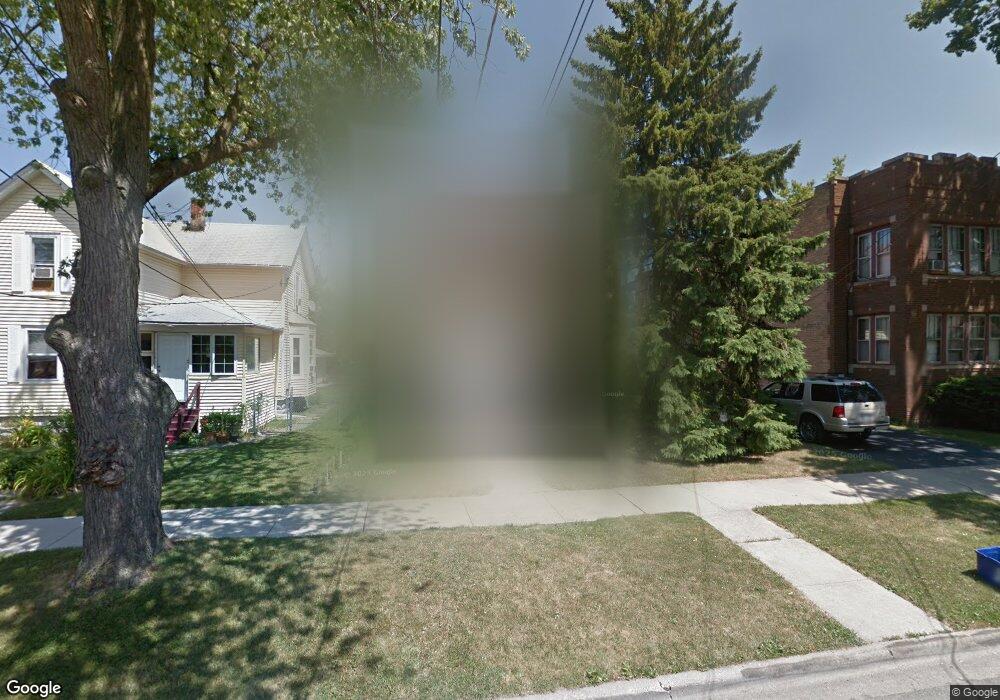 117 N Chapel St, Waukegan, IL 60085 - photo 1