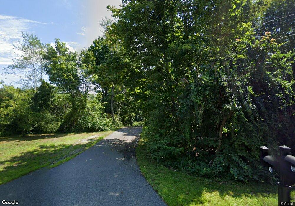 35 Lawrence Rd, Derry, NH 03038 - photo 1