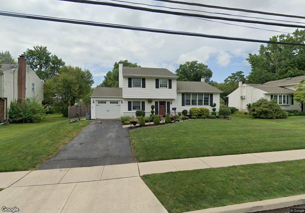 72 Lions Dr, Morrisville, PA 19067 - photo 1