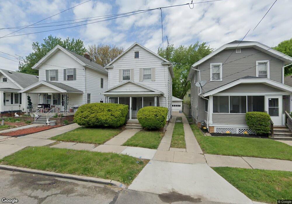 1938 Brussels St, Toledo, OH 43613 - photo 1