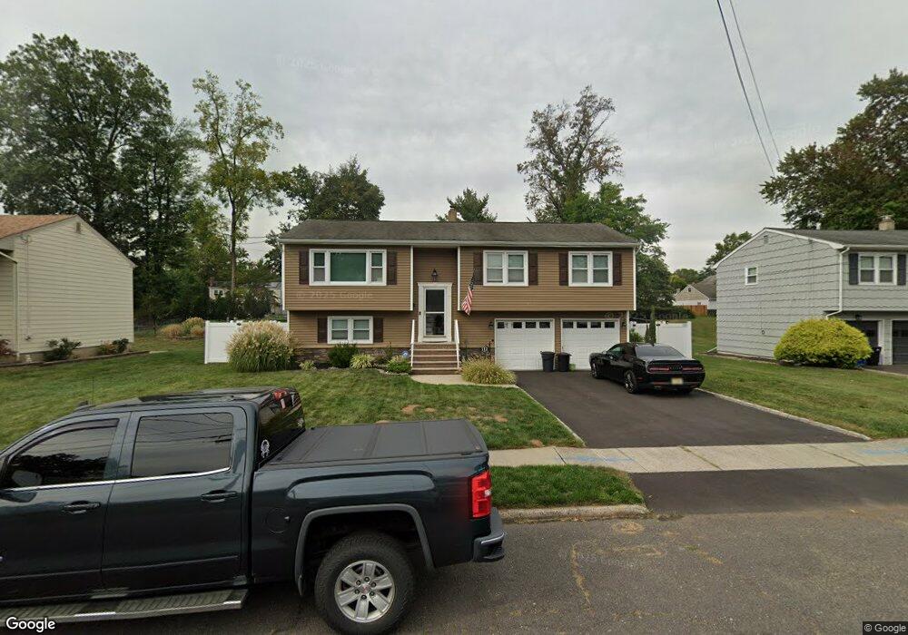 112 Valley Brook Ct, Middlesex, NJ 08846 - photo 1