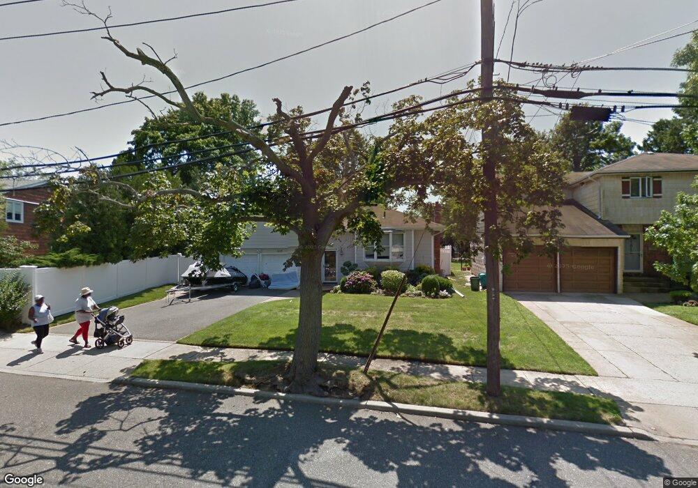 1818 James St, Merrick, NY 11566 - photo 1