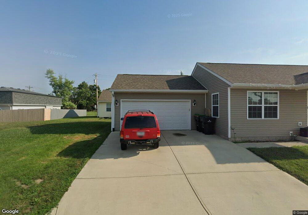 520 Veatch St, Whiteland, IN 46184 - photo 1