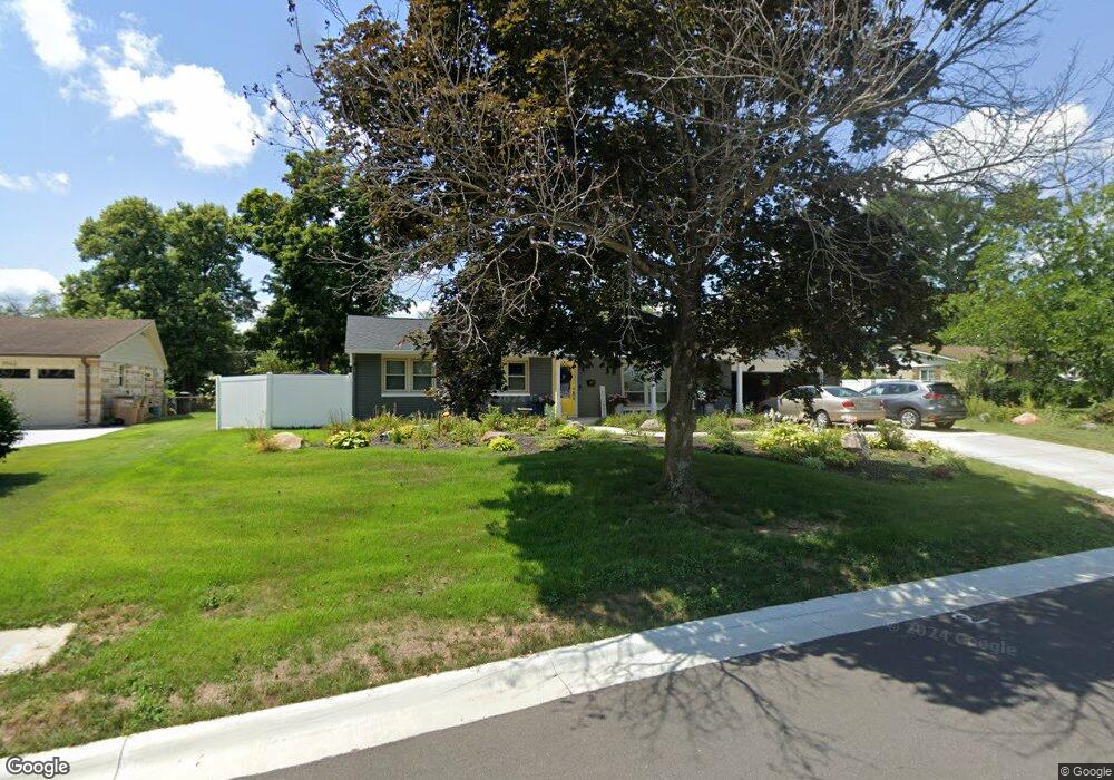 3572 Westenedge Dr, Columbus, IN 47203 - photo 1