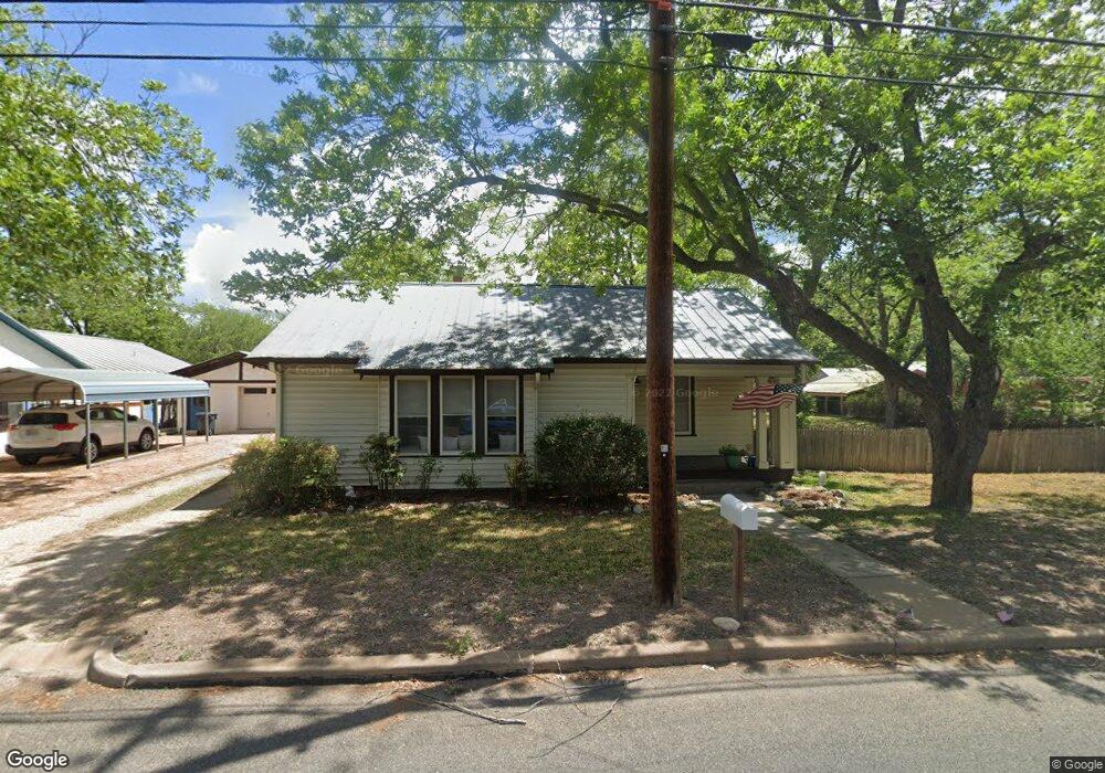 406 W College St, Fredericksburg, TX 78624 - photo 1