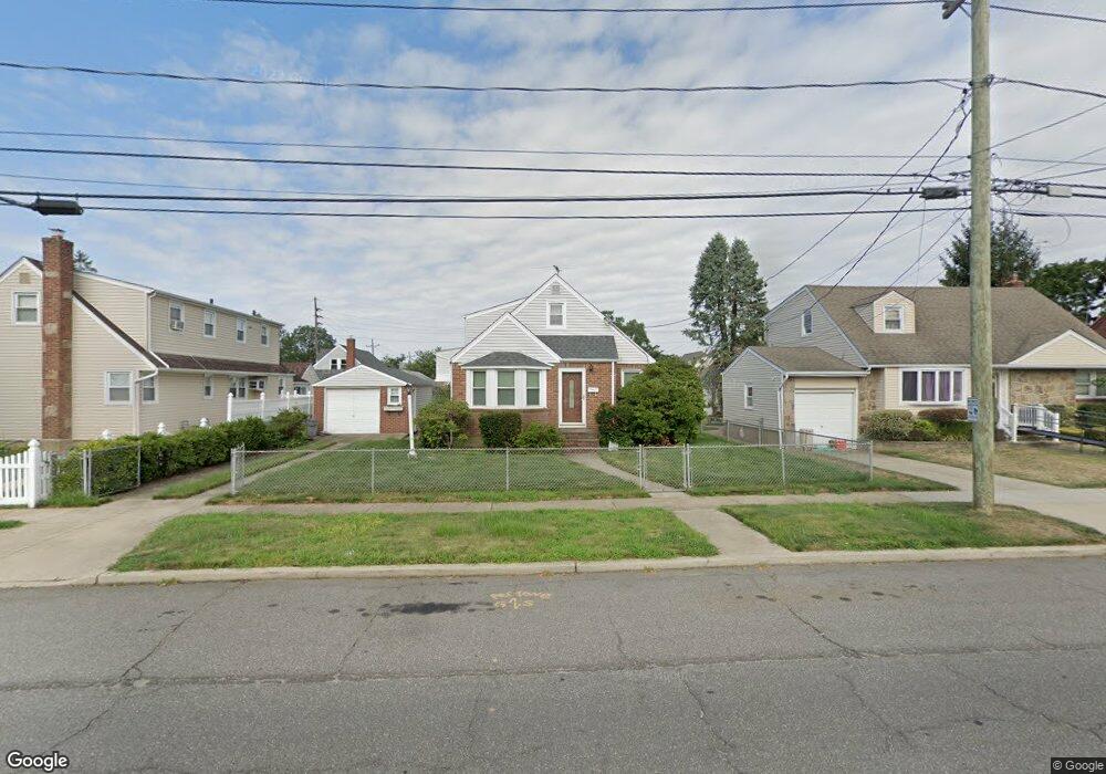 64 Semton Blvd, Franklin Square, NY 11010 - photo 1