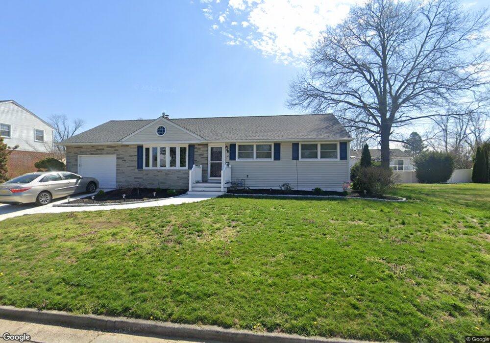 18 Castle Dr, Pennsville, NJ 08070 - photo 1