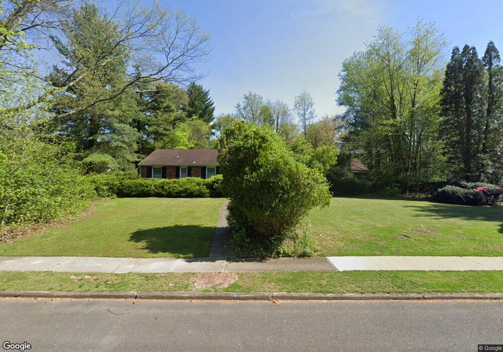 212 Hedgeman Rd, Moorestown, NJ 08057 - photo 1