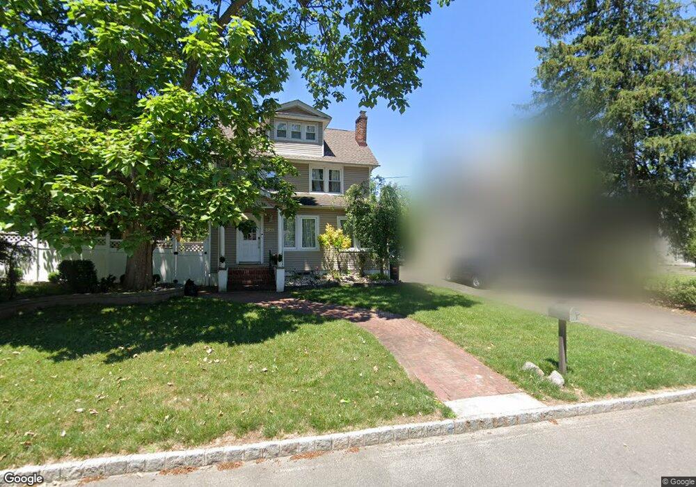 2719 Plainfield Ave, Scotch Plains, NJ 07076 - photo 1