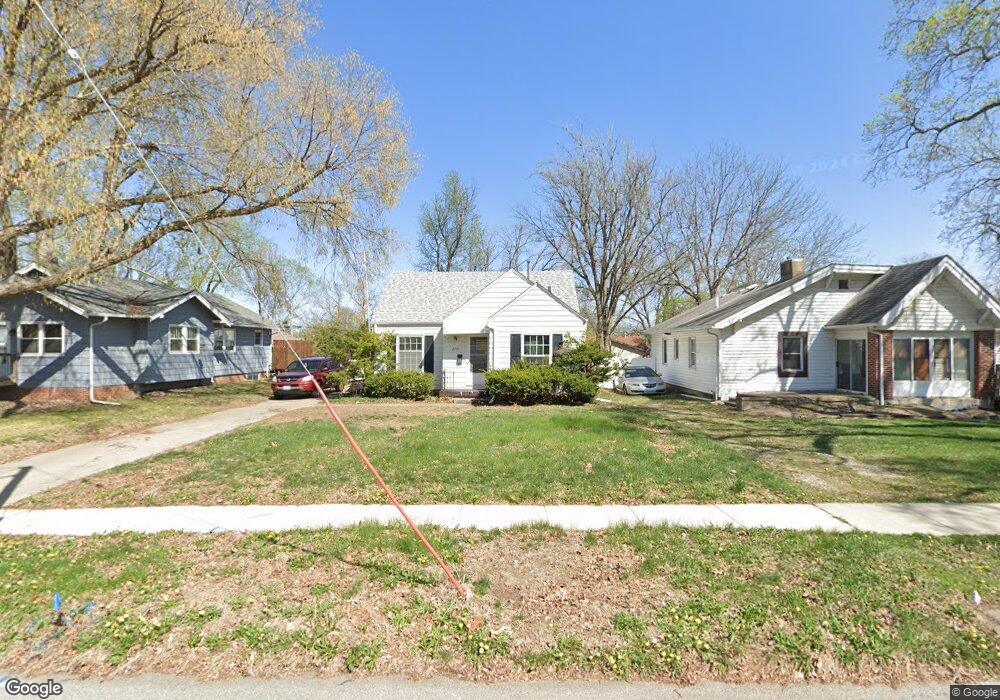 2311 39th St, Des Moines, IA 50310 - photo 1