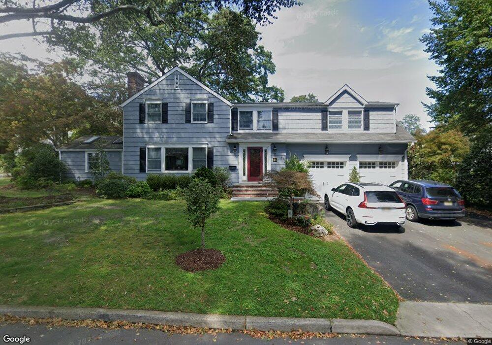 61 Crest Dr, Little Silver, NJ 07739 - photo 1