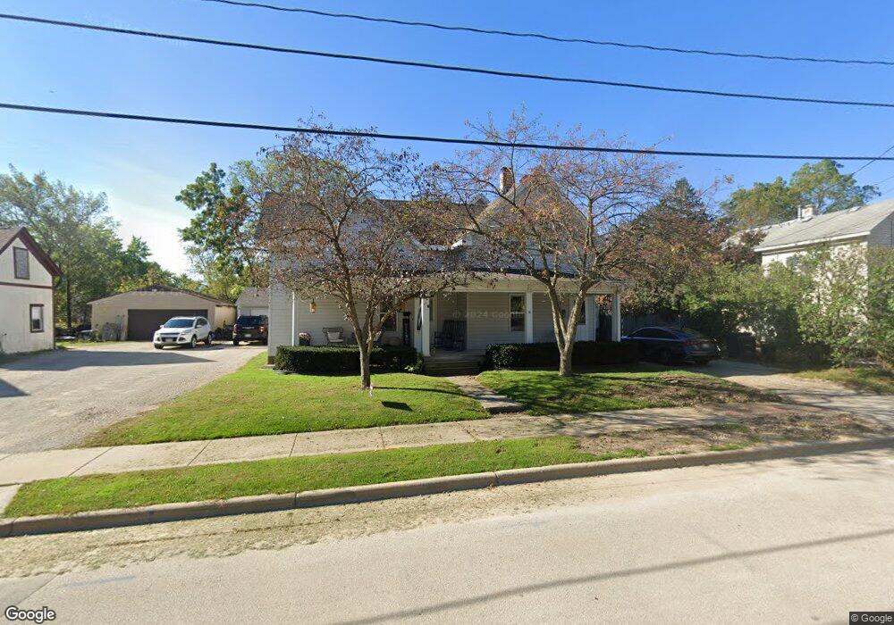 811 W South St, Oconomowoc, WI 53066 - photo 1