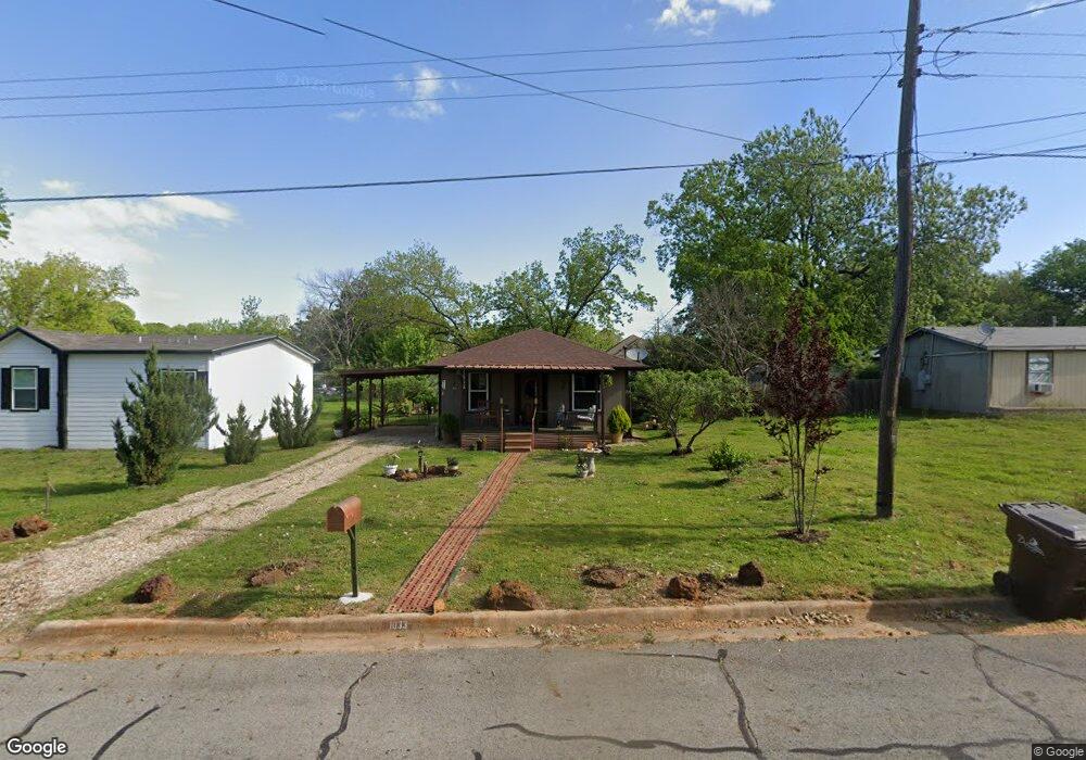 1033 Thatcher St, Denison, TX 75020 - photo 1