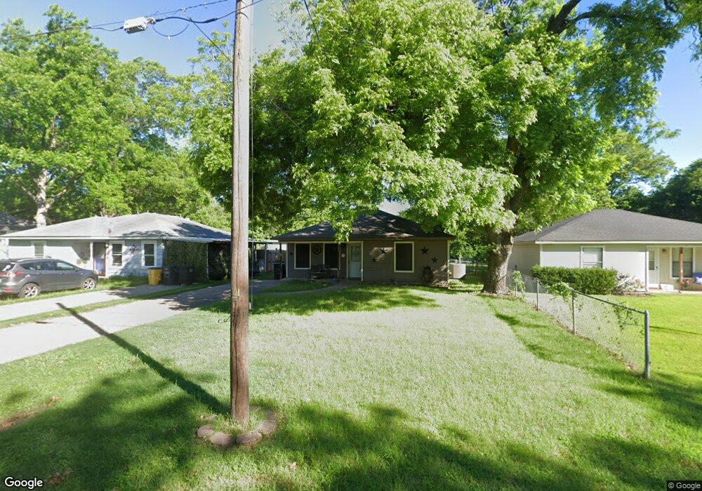 208 Marengo St, Cleburne, TX 76033 - photo 1