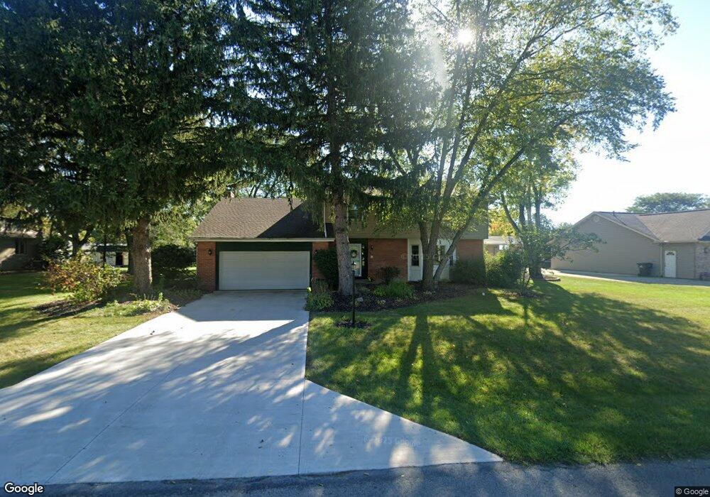 1559 Putters Ln, Lima, OH 45805 - photo 1