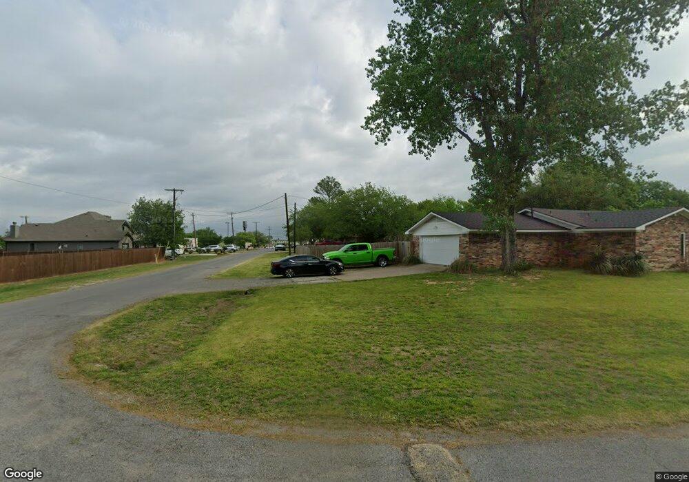 460 Preston Dr, Pottsboro, TX 75076 - photo 1