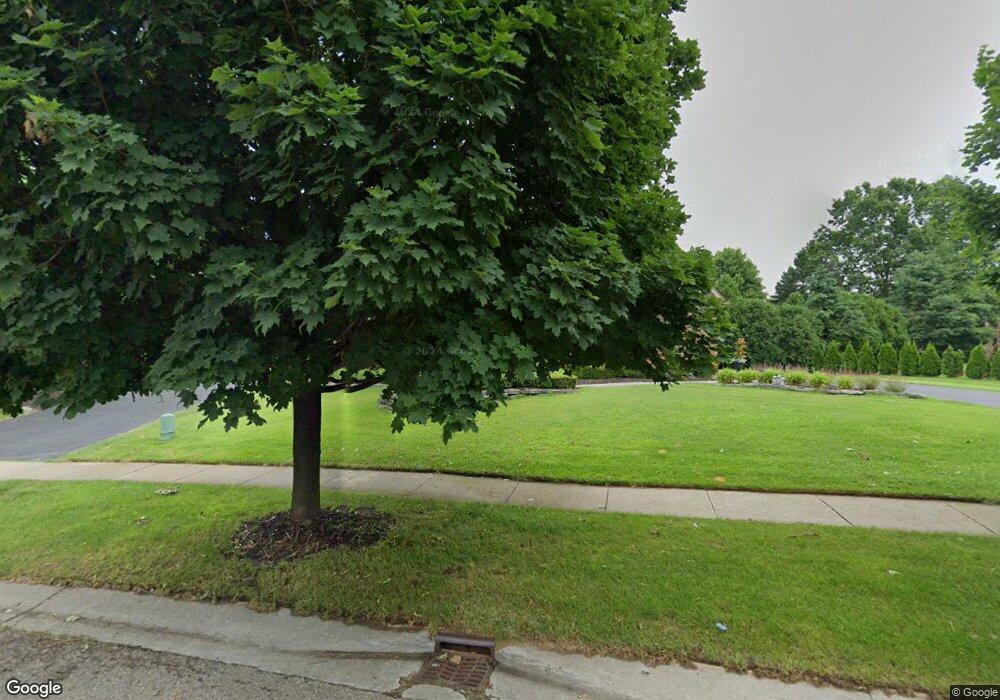 7360 Maple Mill Ct, West Bloomfield, MI 48323 - photo 1