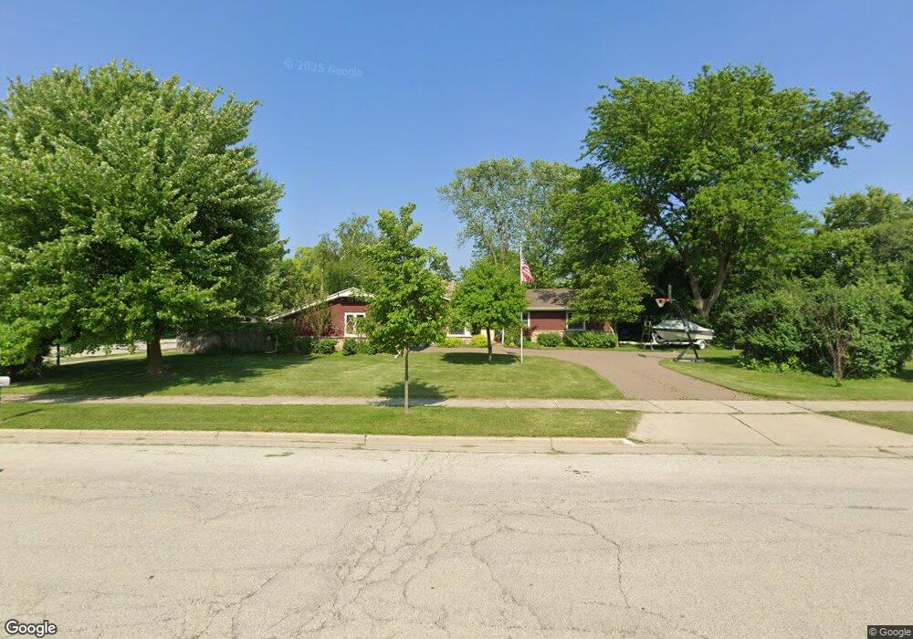 1901 Avalon Dr, Waukesha, WI 53186 - photo 1