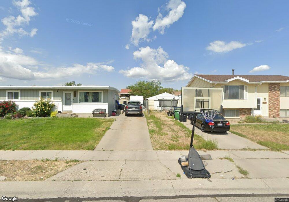 8720 S 3720 W, West Jordan, UT 84088 - photo 1