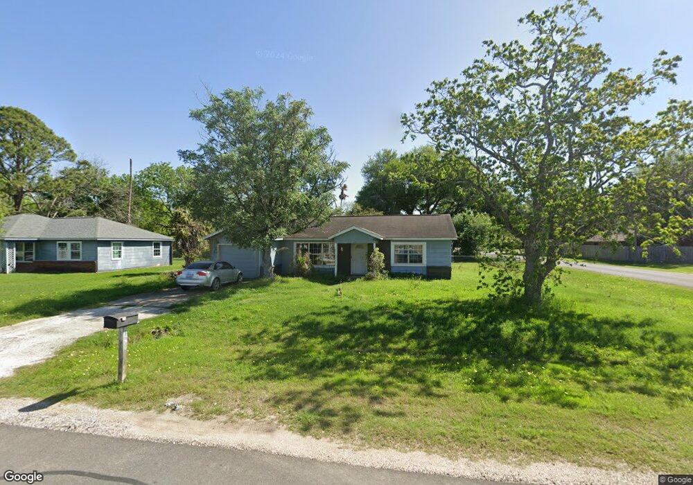 200 Ida Ave, Bay City, TX 77414 - photo 1