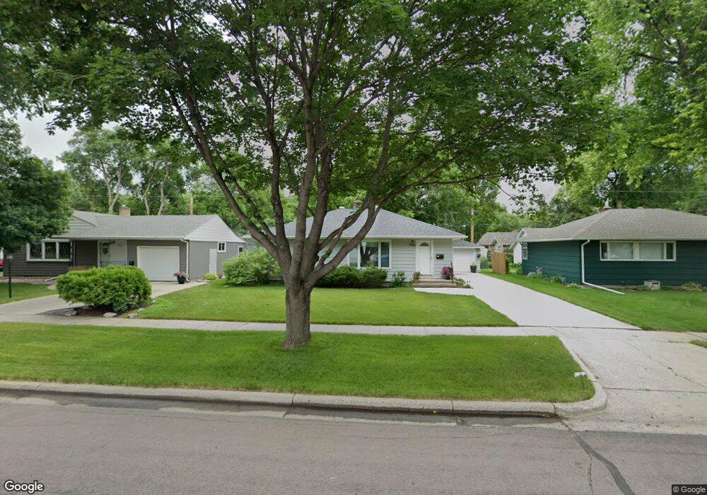 2205 8th St N, Fargo, ND 58102 - photo 1