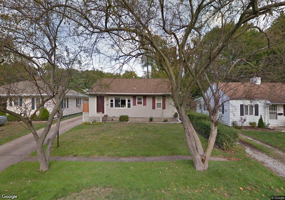 517 Zephyr Ave, Erie, PA 16505 - photo 1