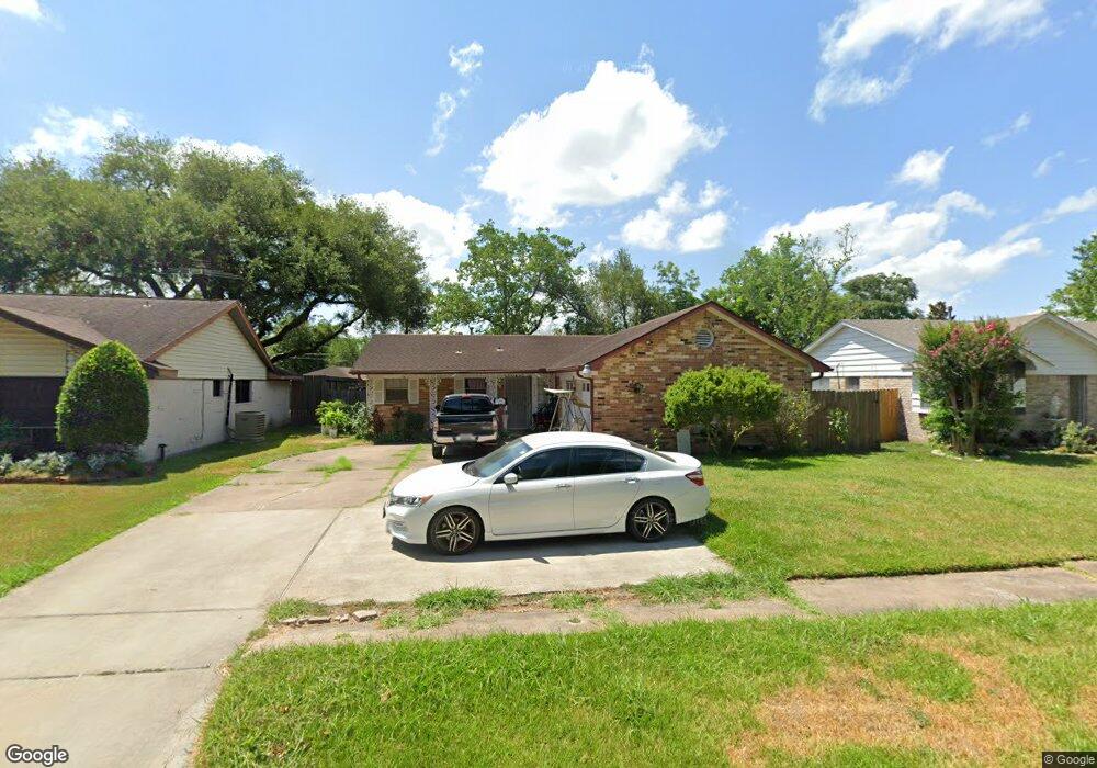 9766 Buena Park Dr, Houston, TX 77089 - photo 1
