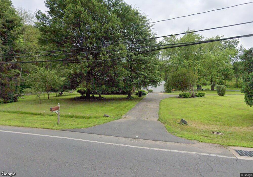 425 Thrall Ave, Suffield, CT 06078 - photo 1