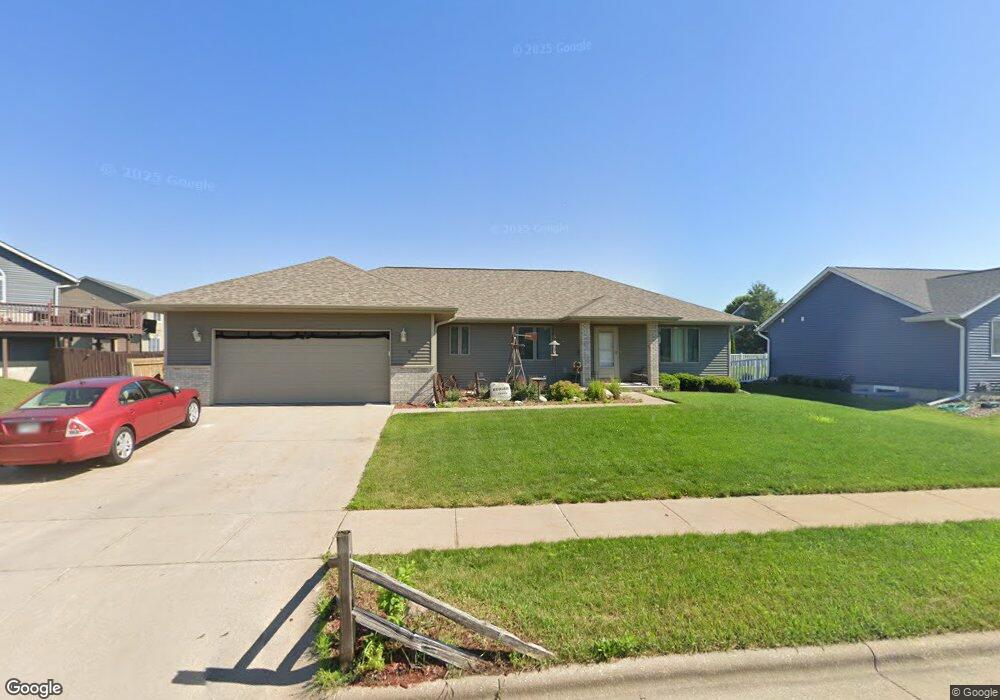 1005 Remington Dr, Holmen, WI 54636 - photo 1