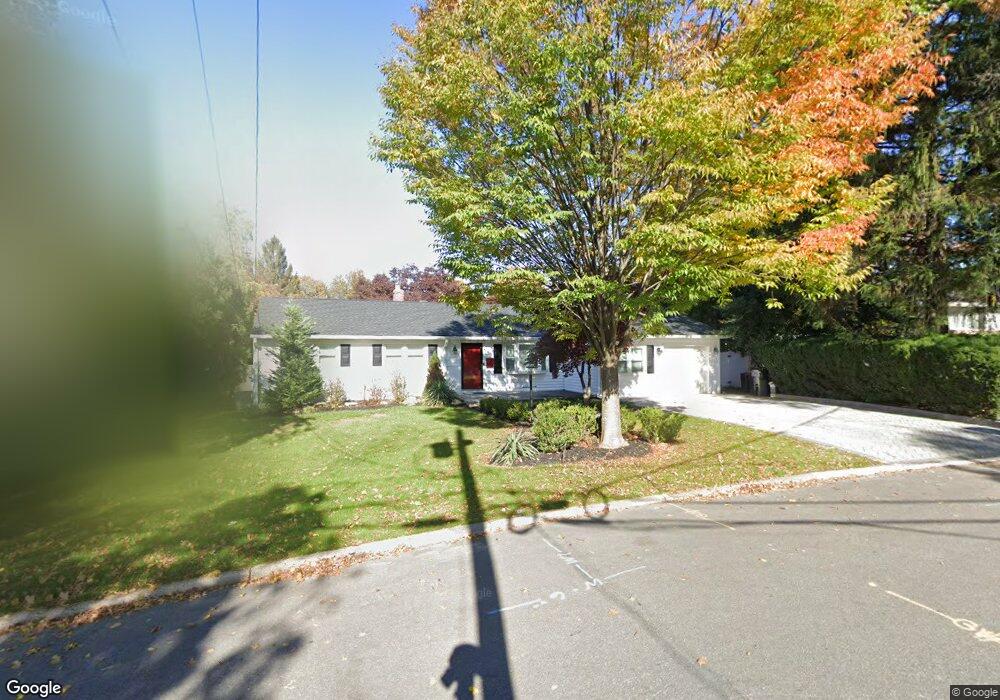 85 Wyoming Rd, Paramus, NJ 07652 - photo 1