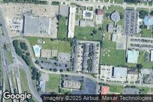22 Nouveau Ln W, Metairie, LA 70003