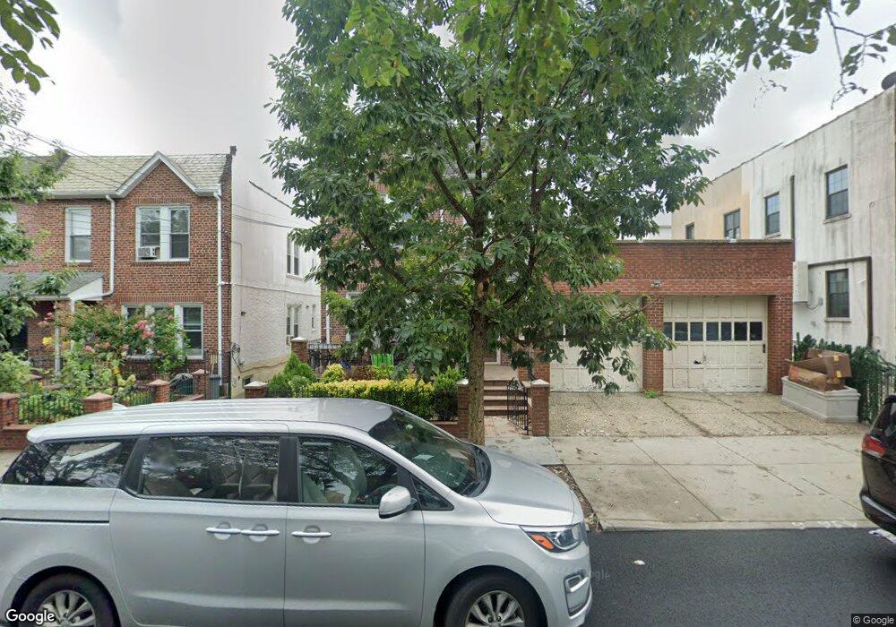 2069 36th St unit 1 Fl, Astoria, NY 11105 - photo 1