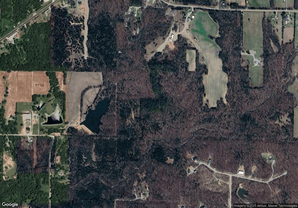 107 Chestnut View Rd, Farmington, MO 63640 - photo 1