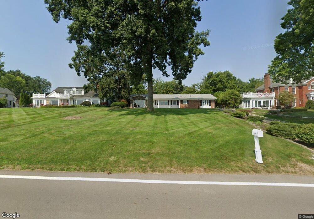 21320 E River Rd, Grosse Ile, MI 48138 - photo 1