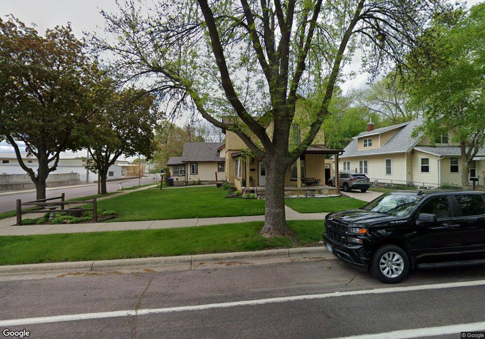 210 E Thompson St unit 2, Mankato, MN 56001 - photo 1