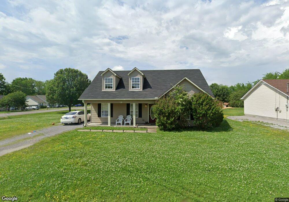 212 Lorien Cir, Shelbyville, TN 37160 - photo 1