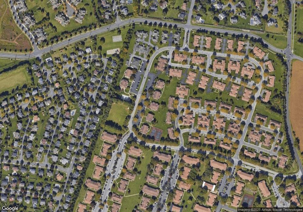 2671 Rolling Green Dr, Macungie, PA 18062 - photo 1