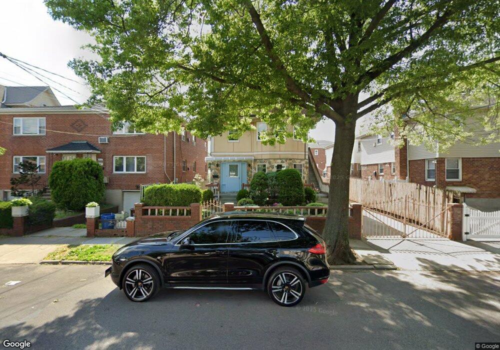 20-10 149th St unit 2nd, Whitestone, NY 11357 - photo 1