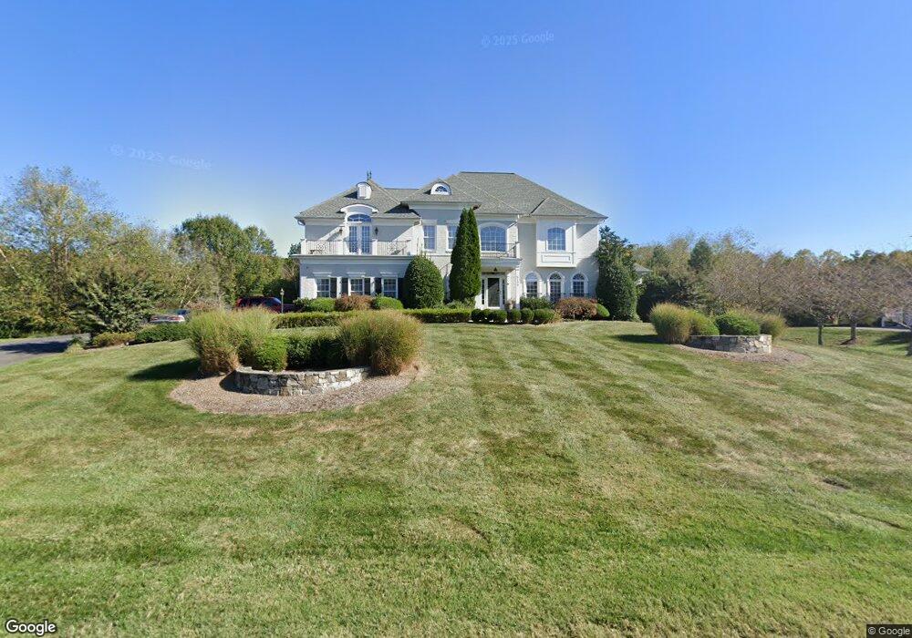 5139 Pleasant Forest Dr, Centreville, VA 20120 - photo 1