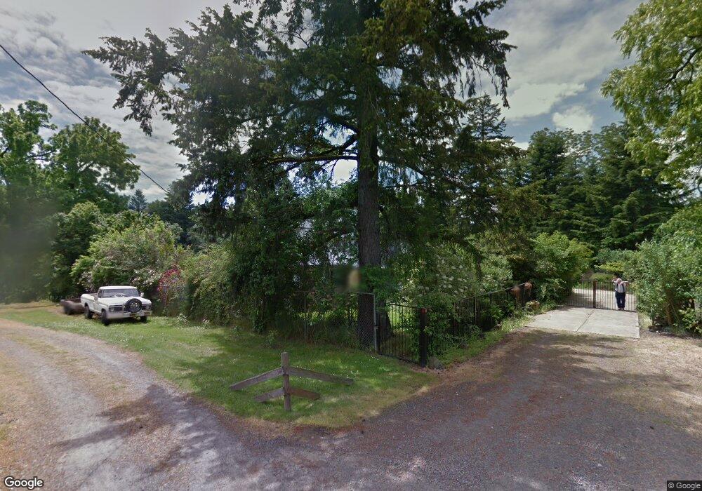 520 W 5th St, Newberg, OR 97132 - photo 1