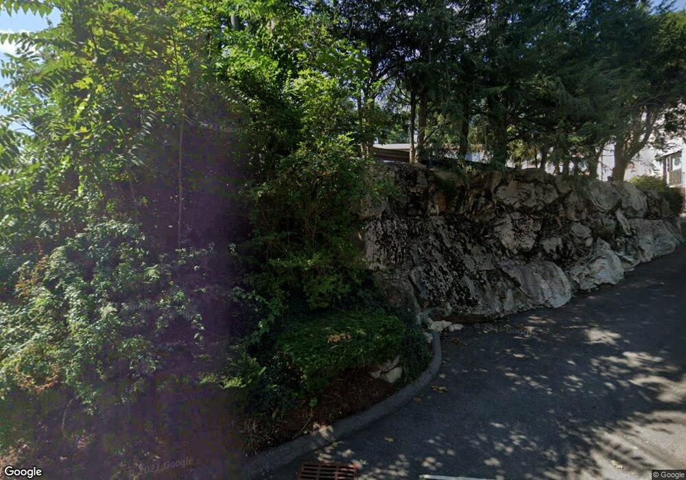 44 Columbus Place unit 9, Stamford, CT 06907 - photo 1