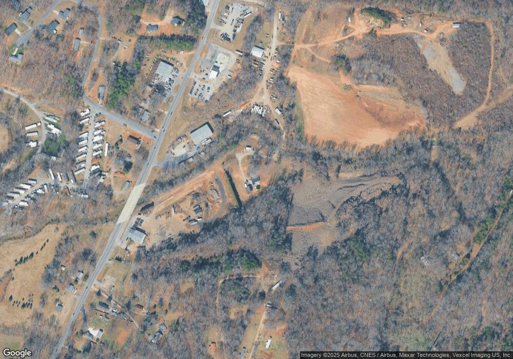 138 Foggy Bottom Ln, Statesville, NC 28677 - photo 1