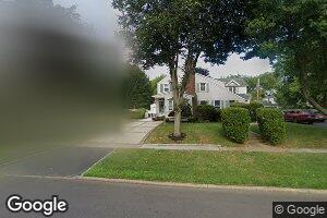 197 Dover Pkwy, Garden City, NY 11530