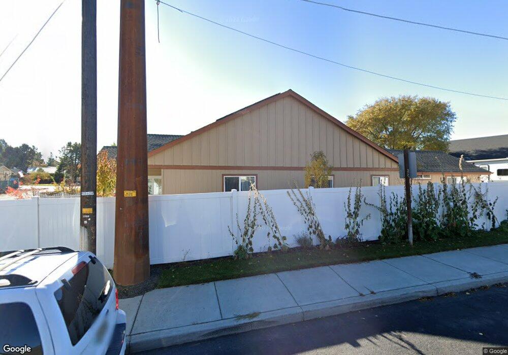 1915 SW 22nd St, Redmond, OR 97756 - photo 1