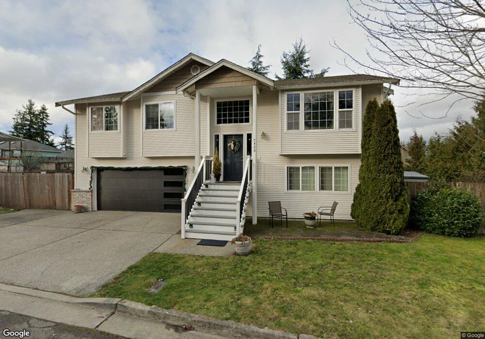 7428 Upper Ridge Rd, Everett, WA 98203 - photo 1