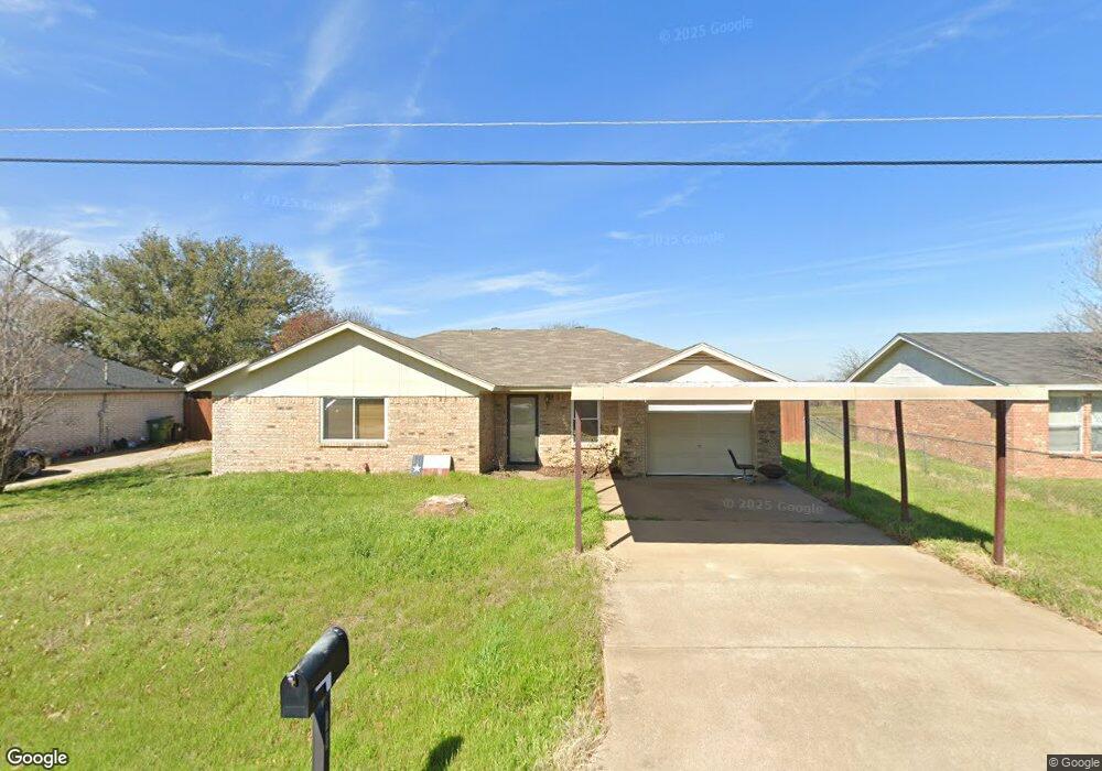 4039 Country Meadows Cir, Granbury, TX 76049 - photo 1