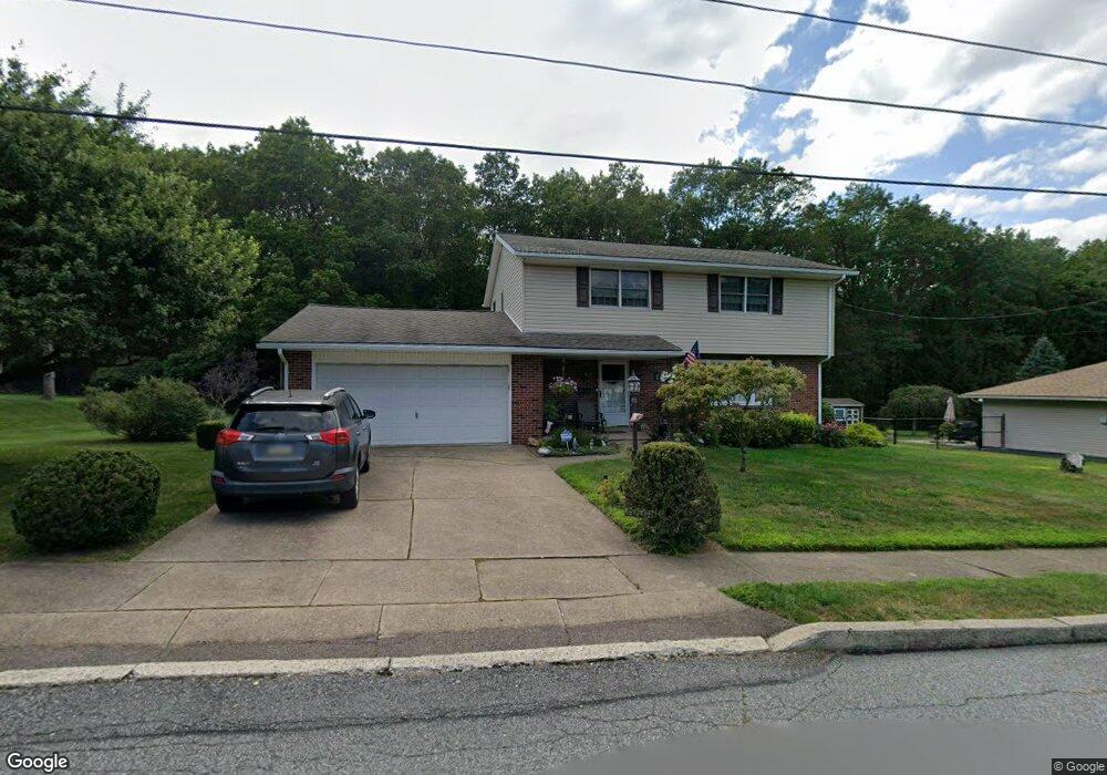 6 Cedar St, McAdoo, PA 18237 - photo 1